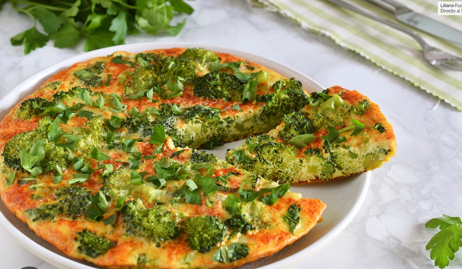 Tortilla de brocoli con claras de huevo.